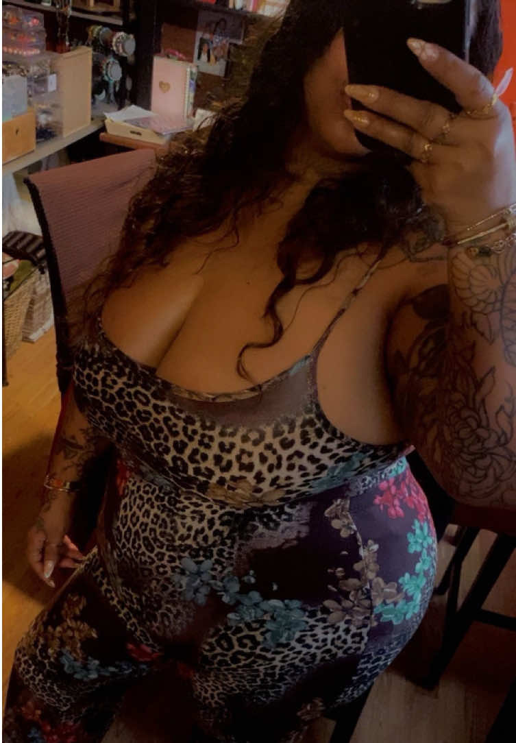 @Ms. Thickums 🇹🇹💋