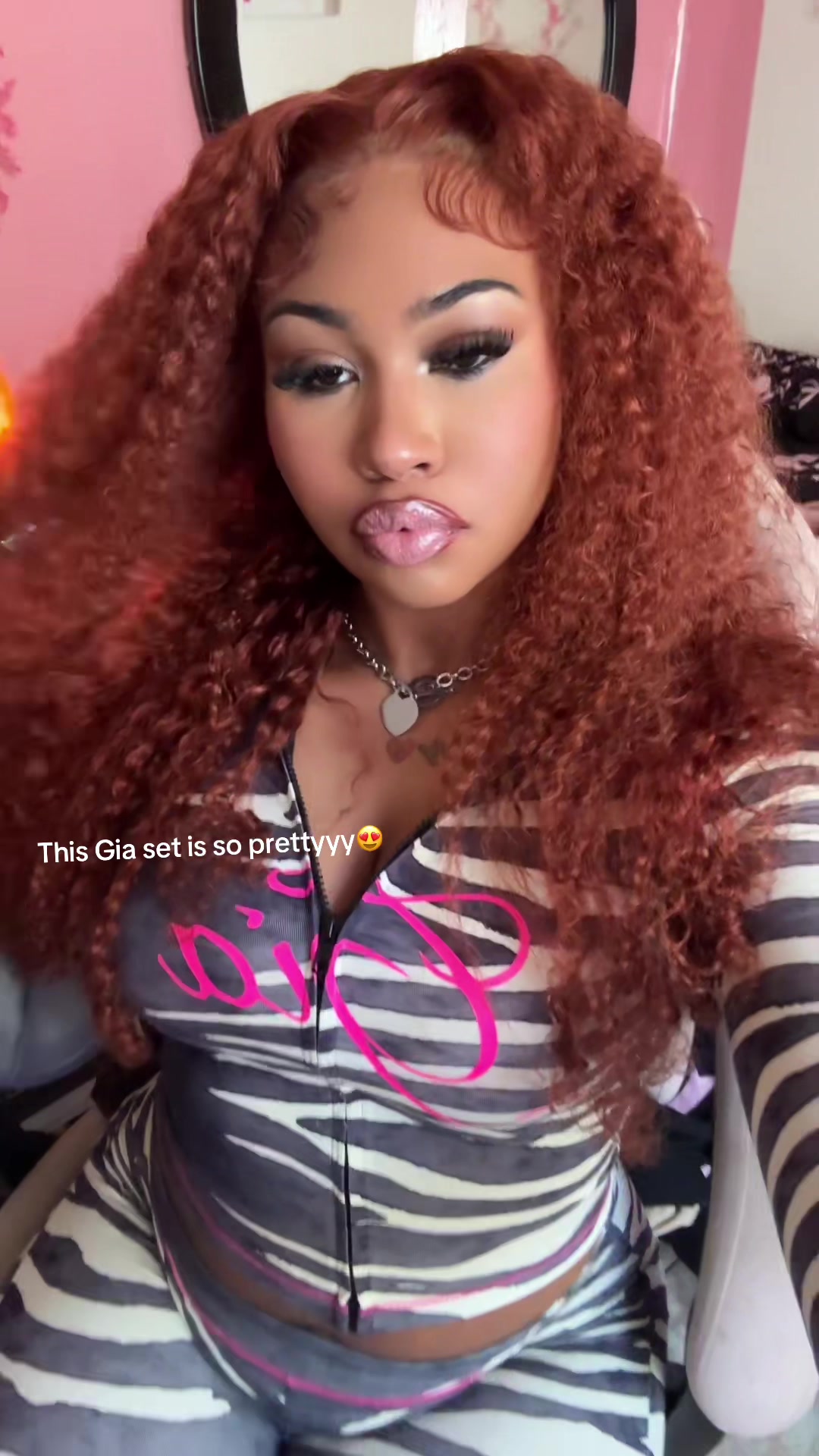 @Isis ⭐️