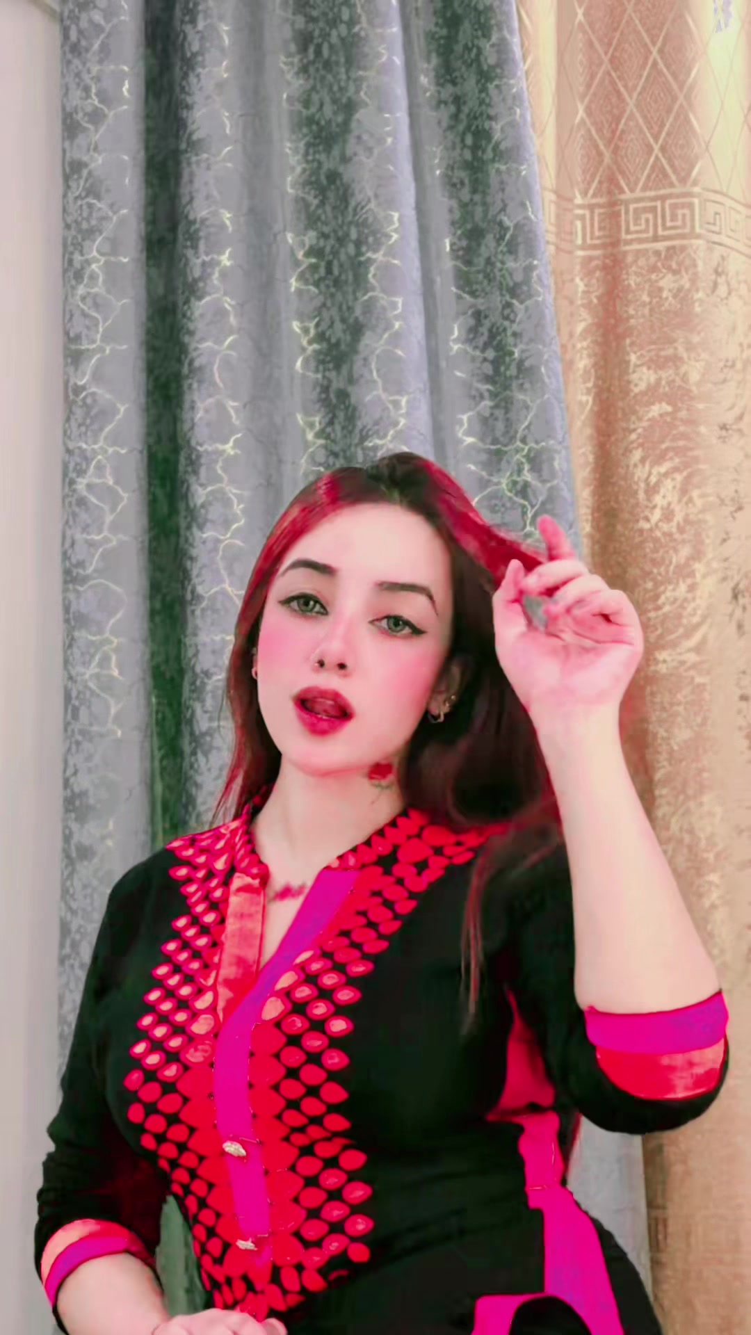 @Sonaina👑🦅🧜🏻&zwj;♀️