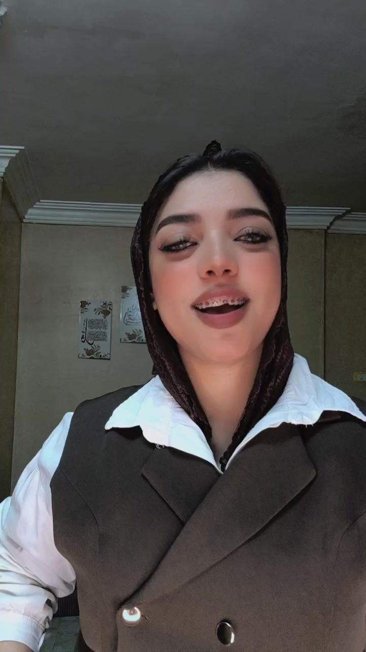 @ساره