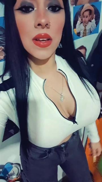 @Daniela Burgos