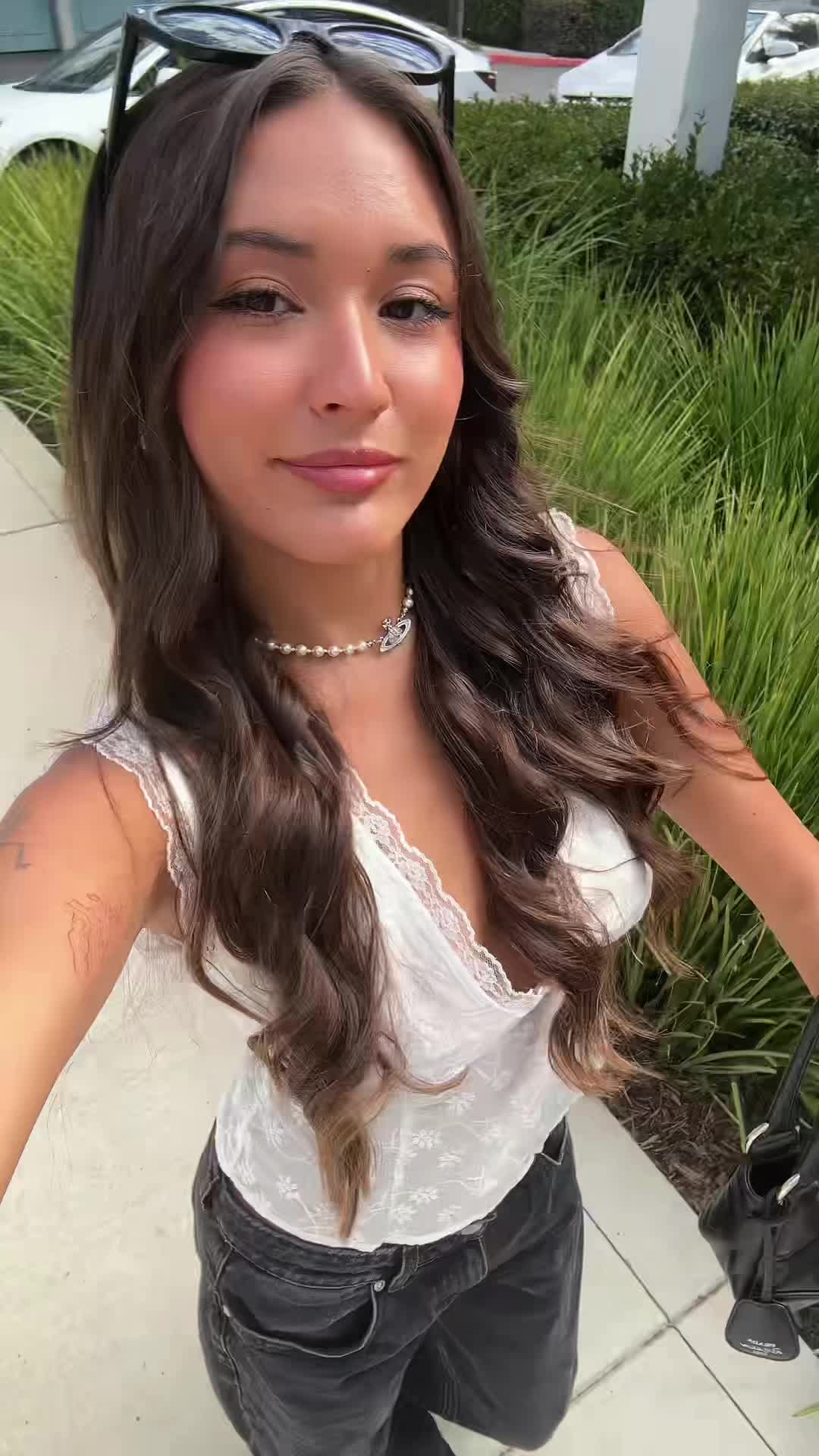 @bela