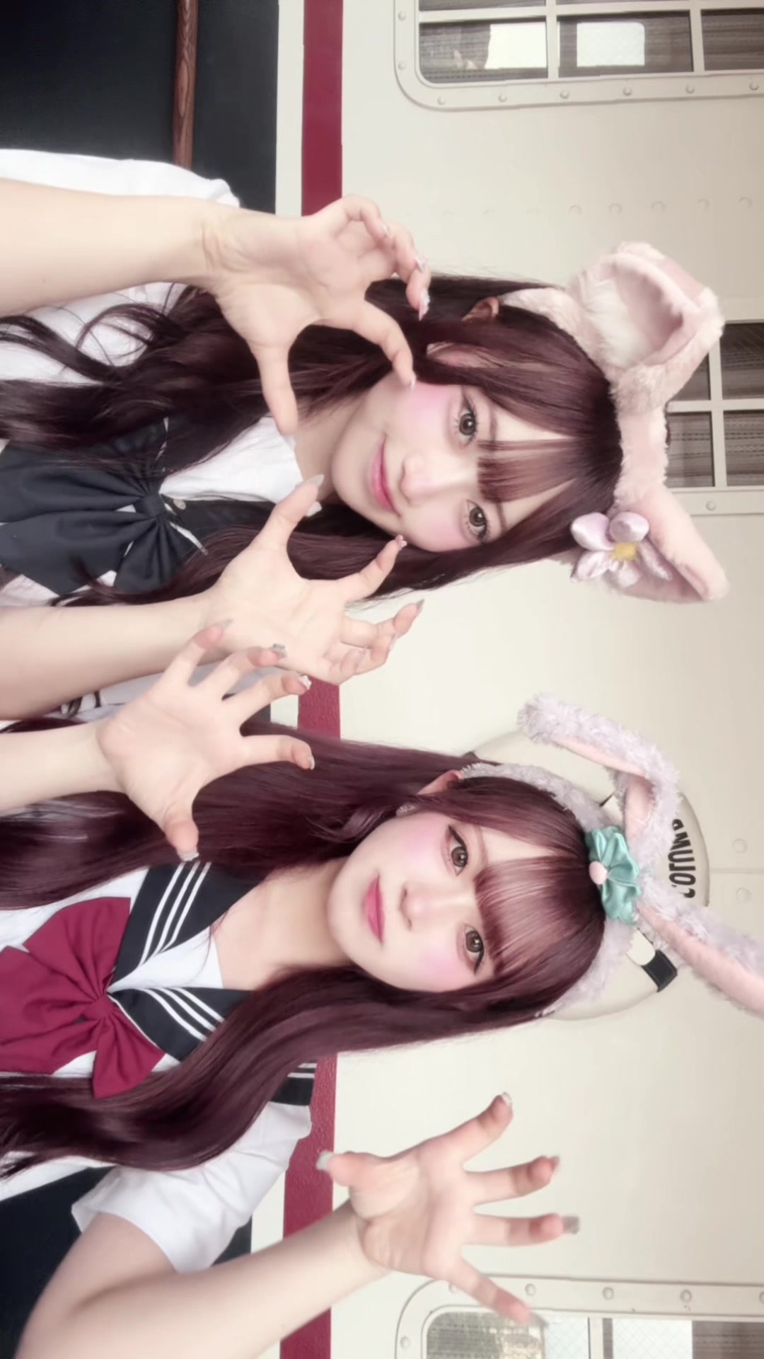 @実南