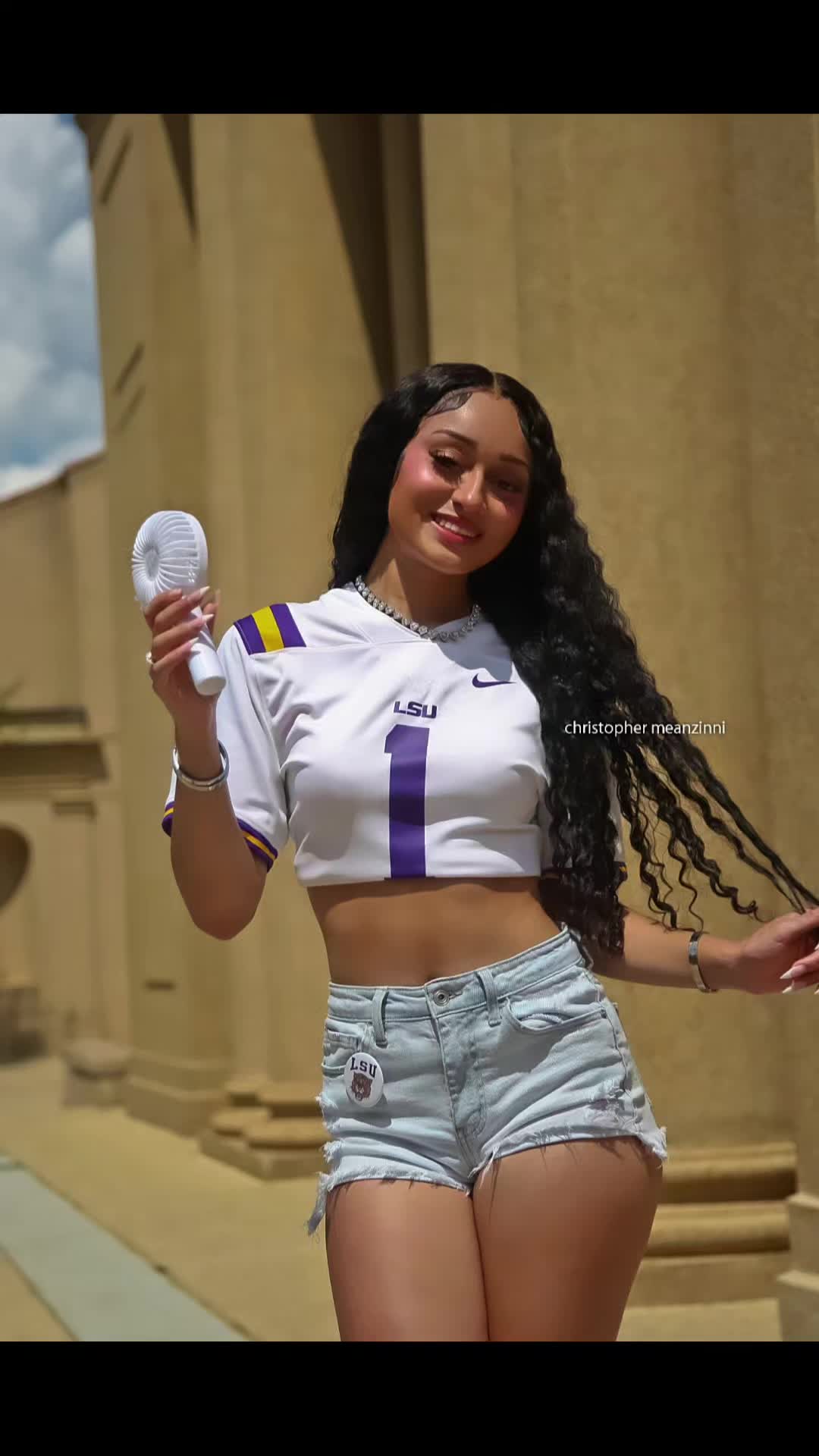 @meanzinni