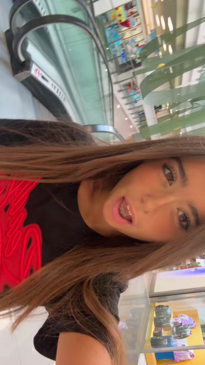 @latuamalessere34