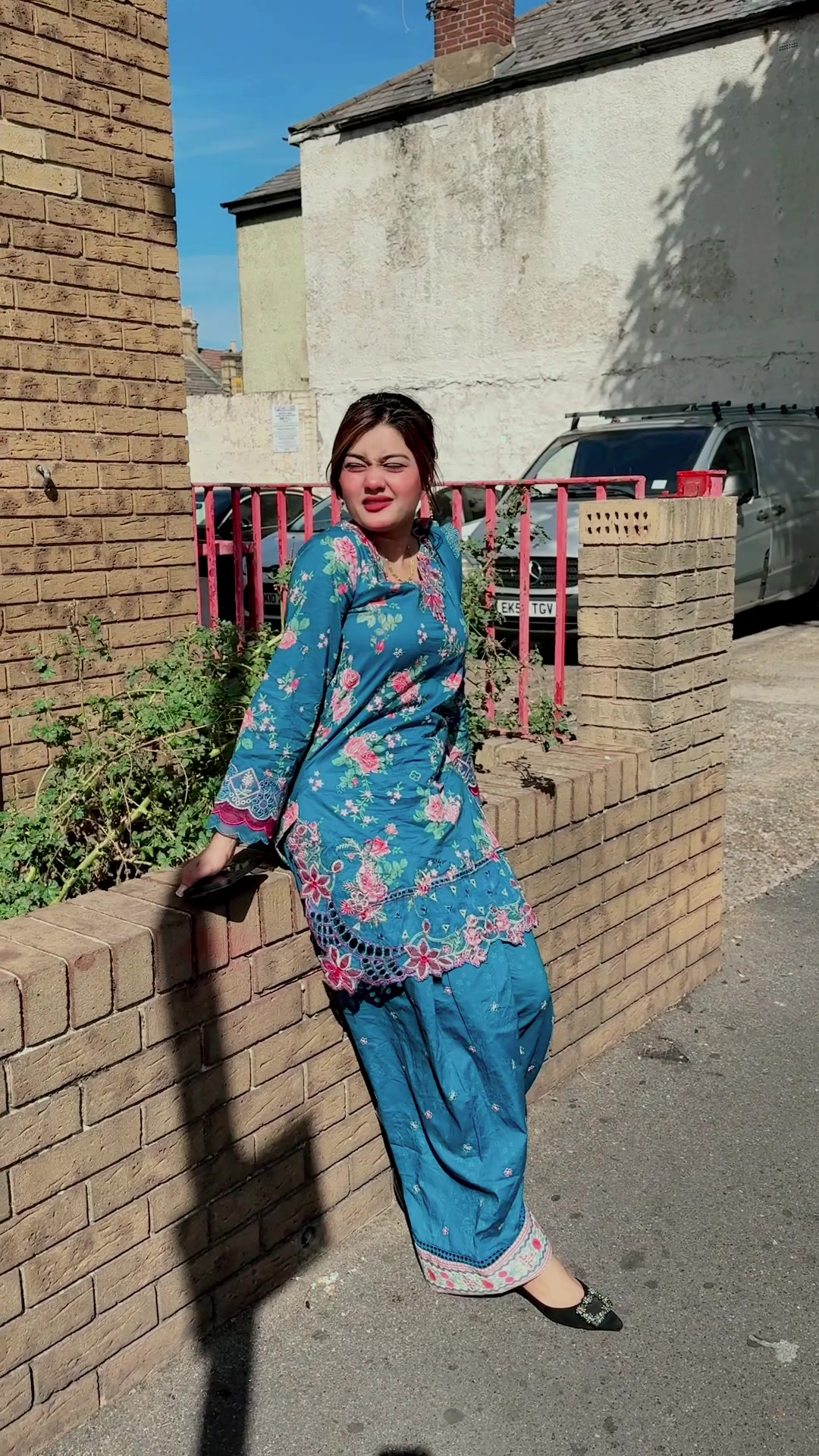 @Bithy Chowdhury 🇧🇩🎤🇬🇧