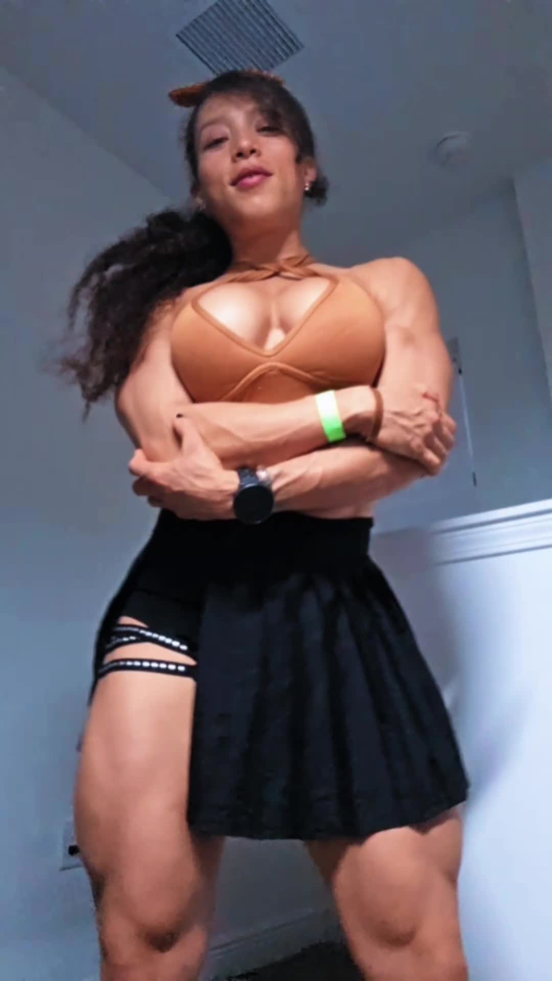 @MuscleGoddess