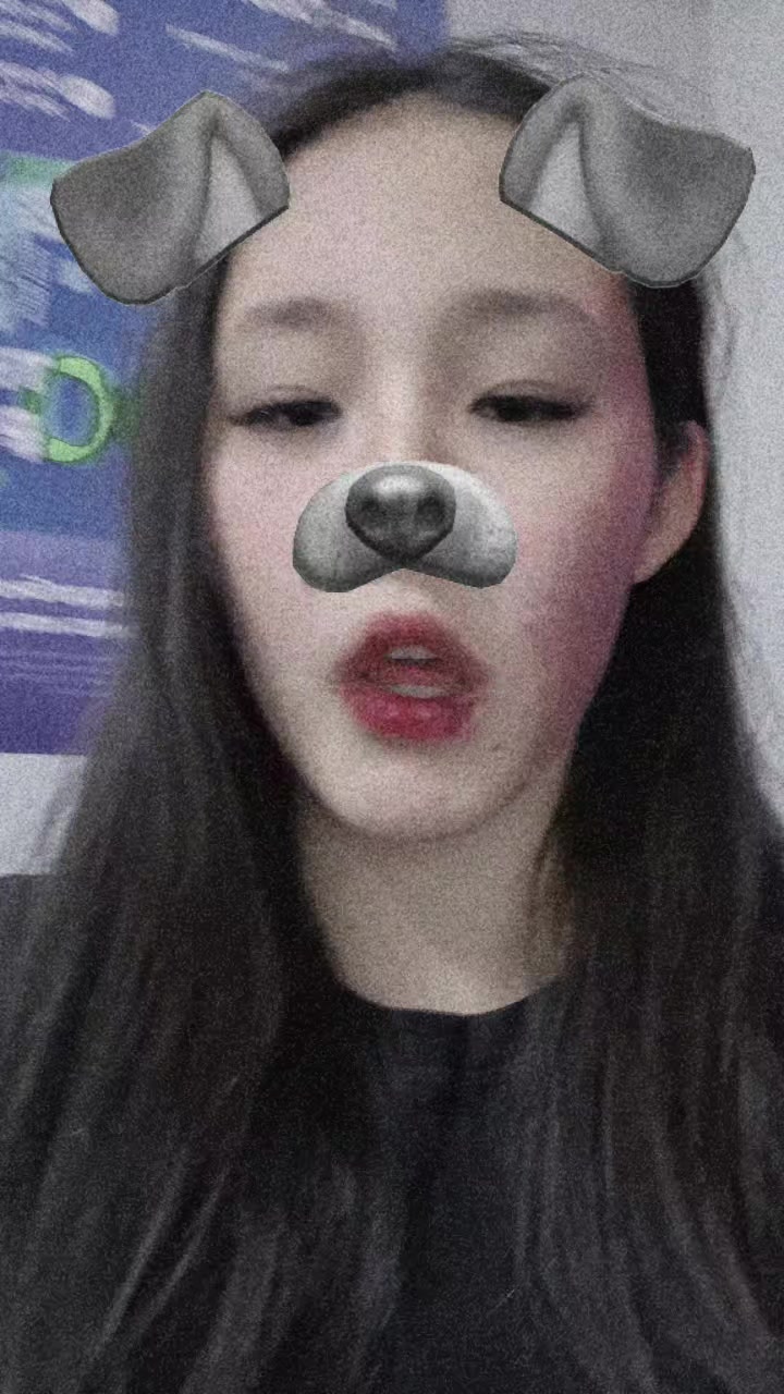@Juliana08