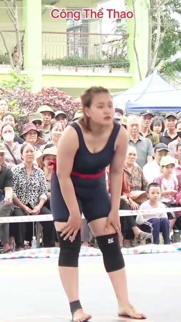 @Girls fight