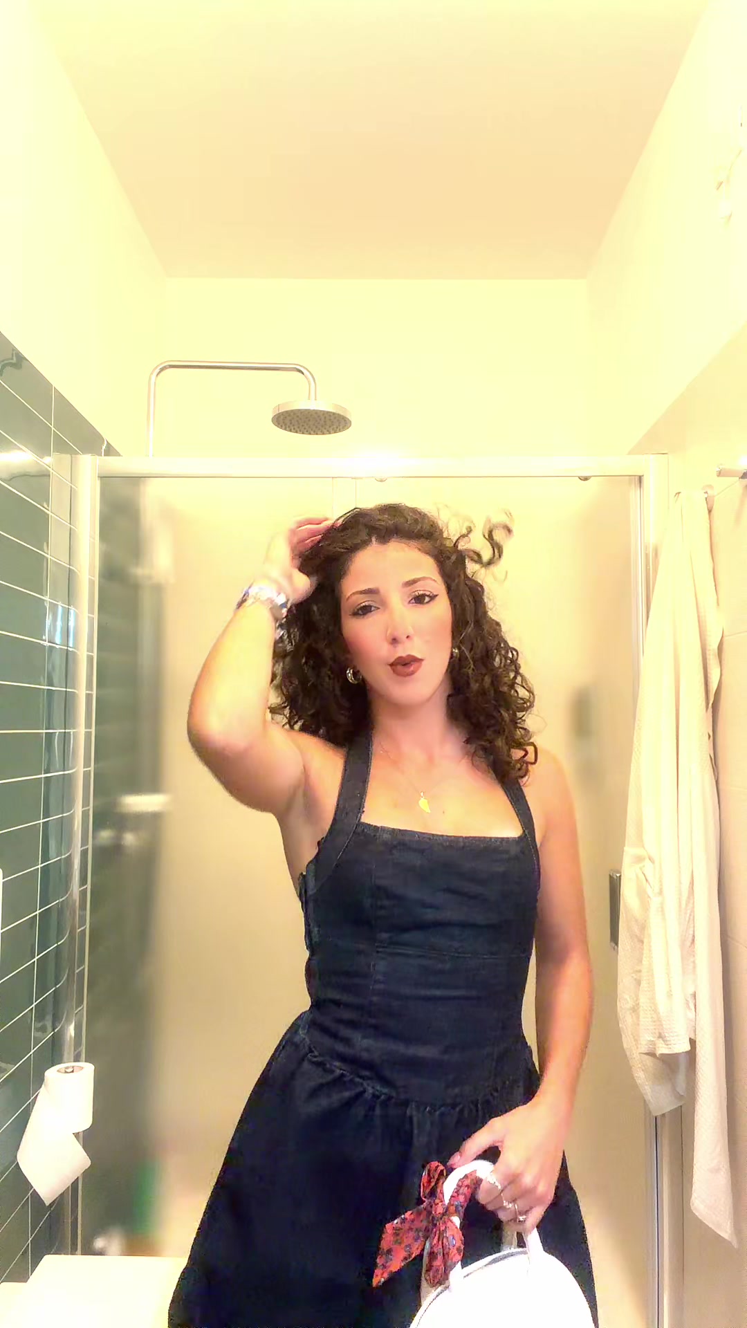 @Desyreecottone