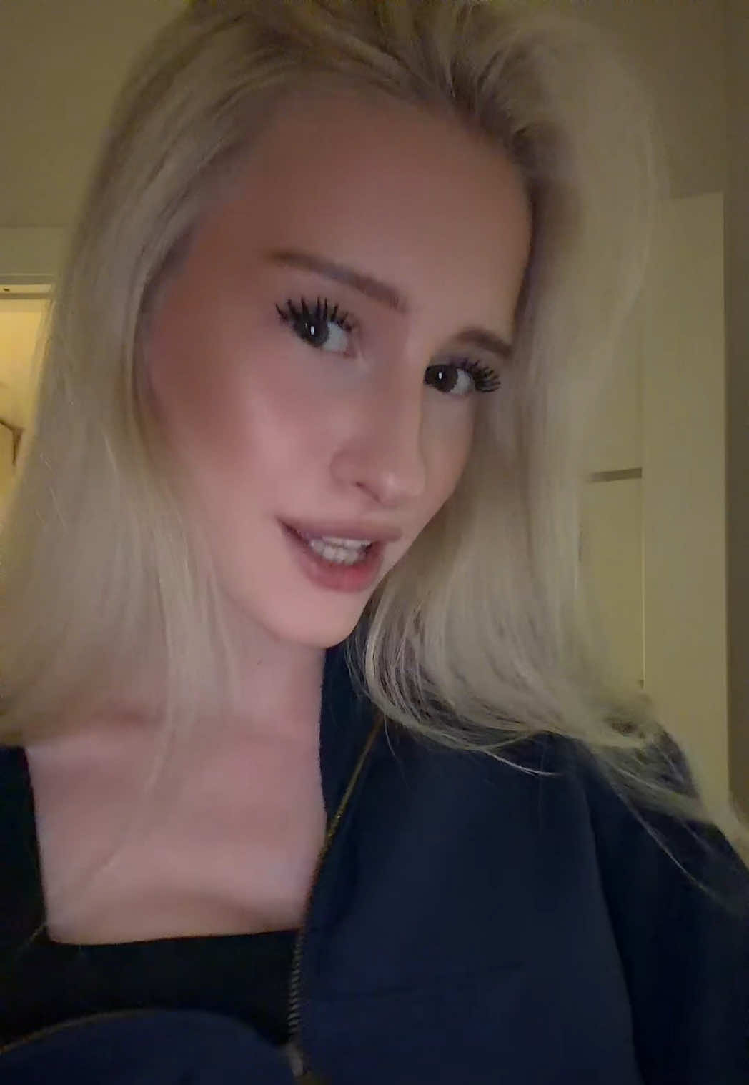 @tina ྀི