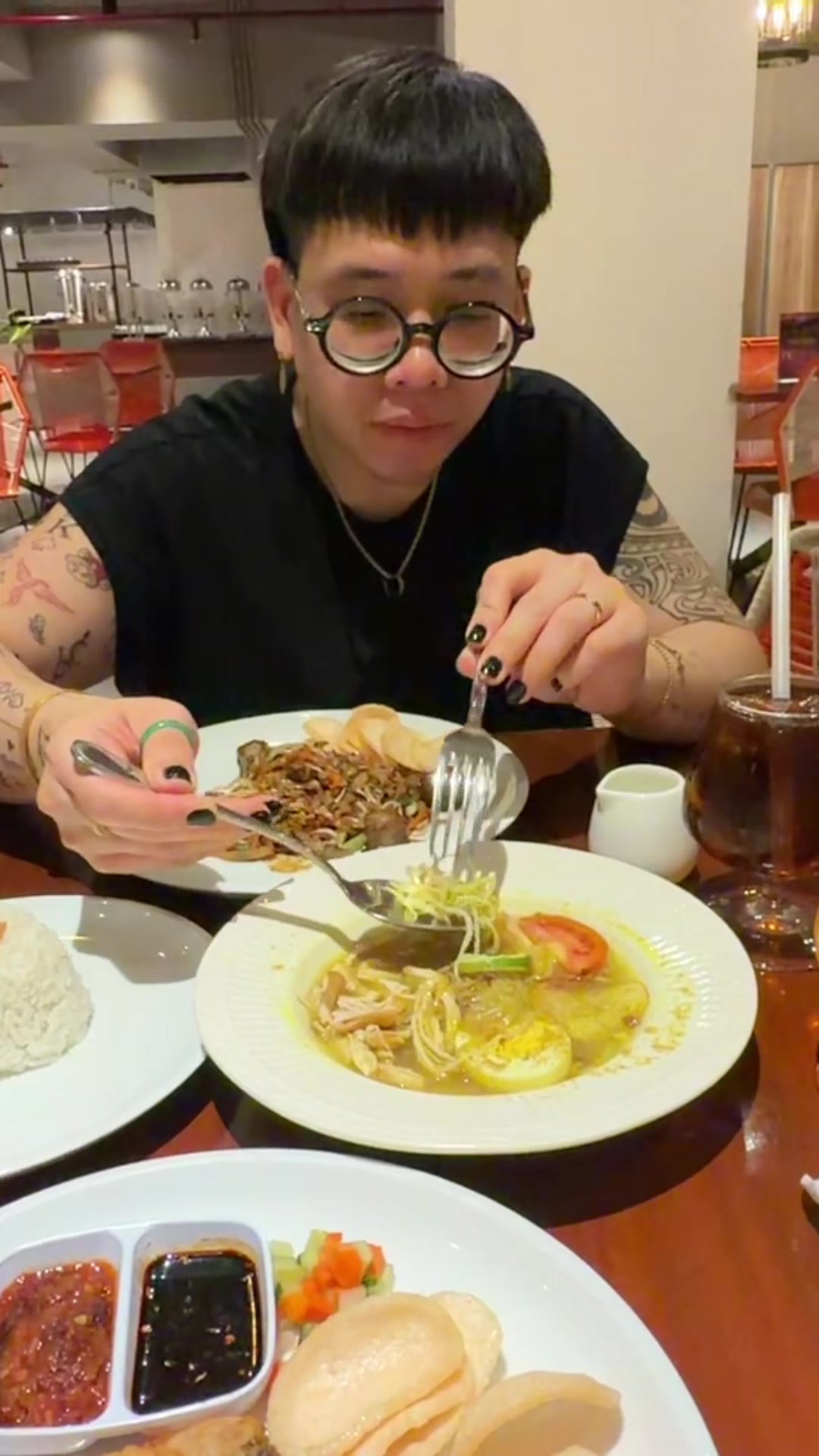 @Aku Makan Yah
