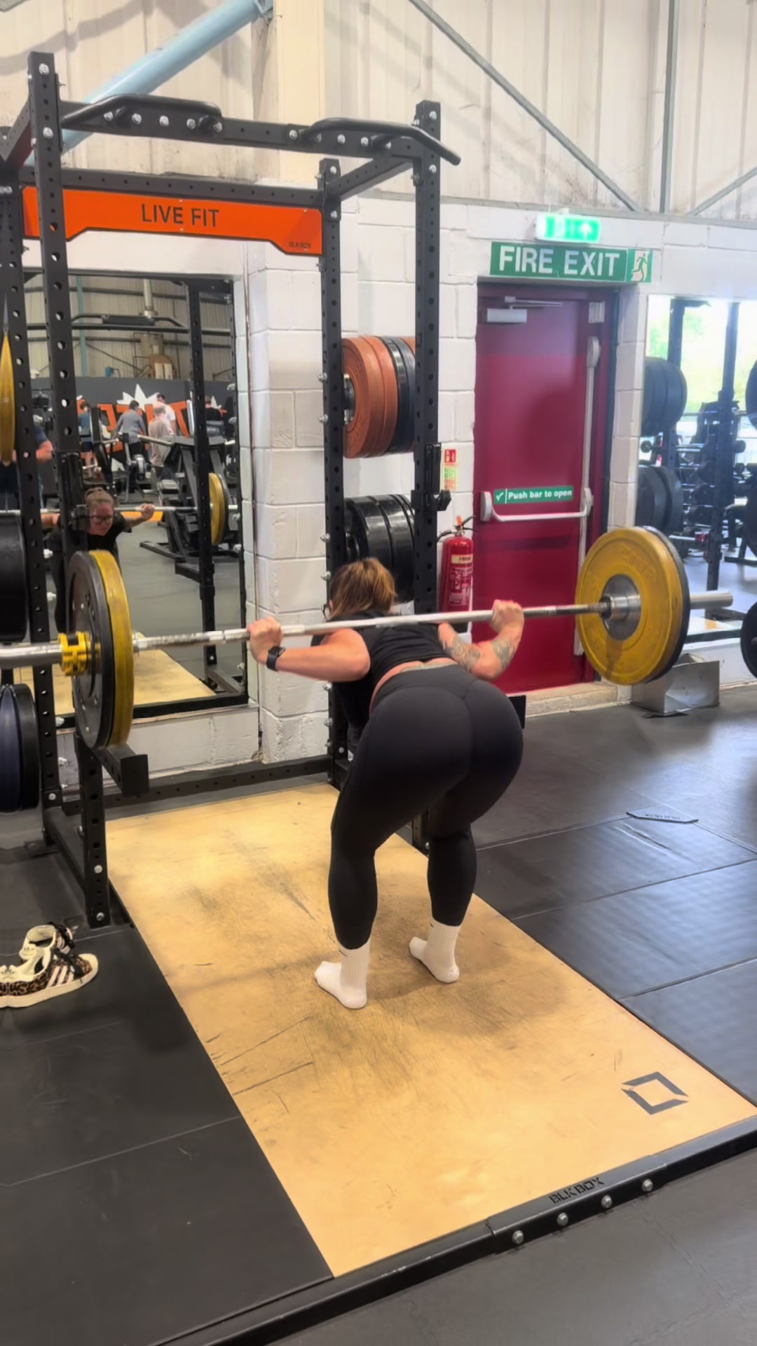 @barbellsandbumps
