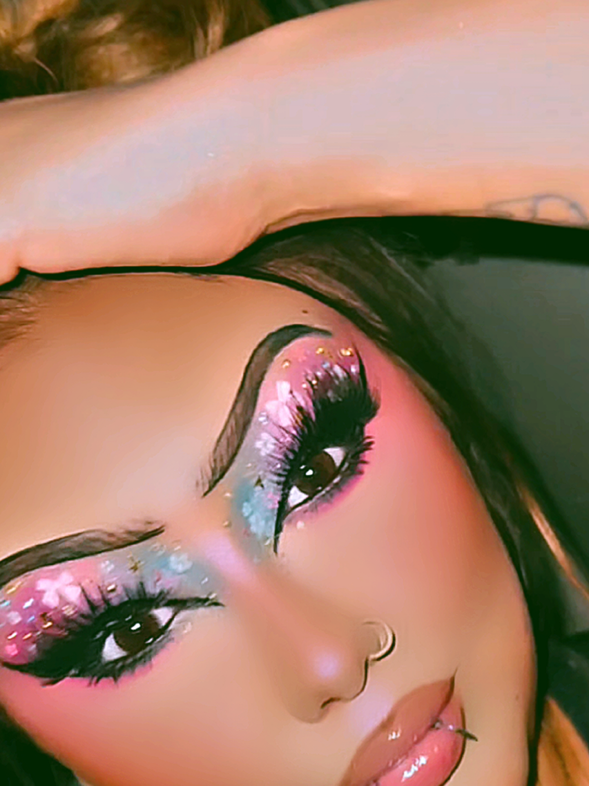 @GeminiDoll (Brittany Chacon)