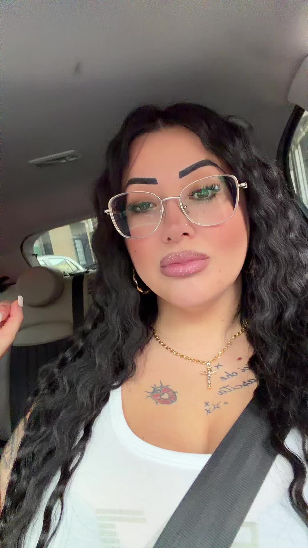 @𝔇.𝔅