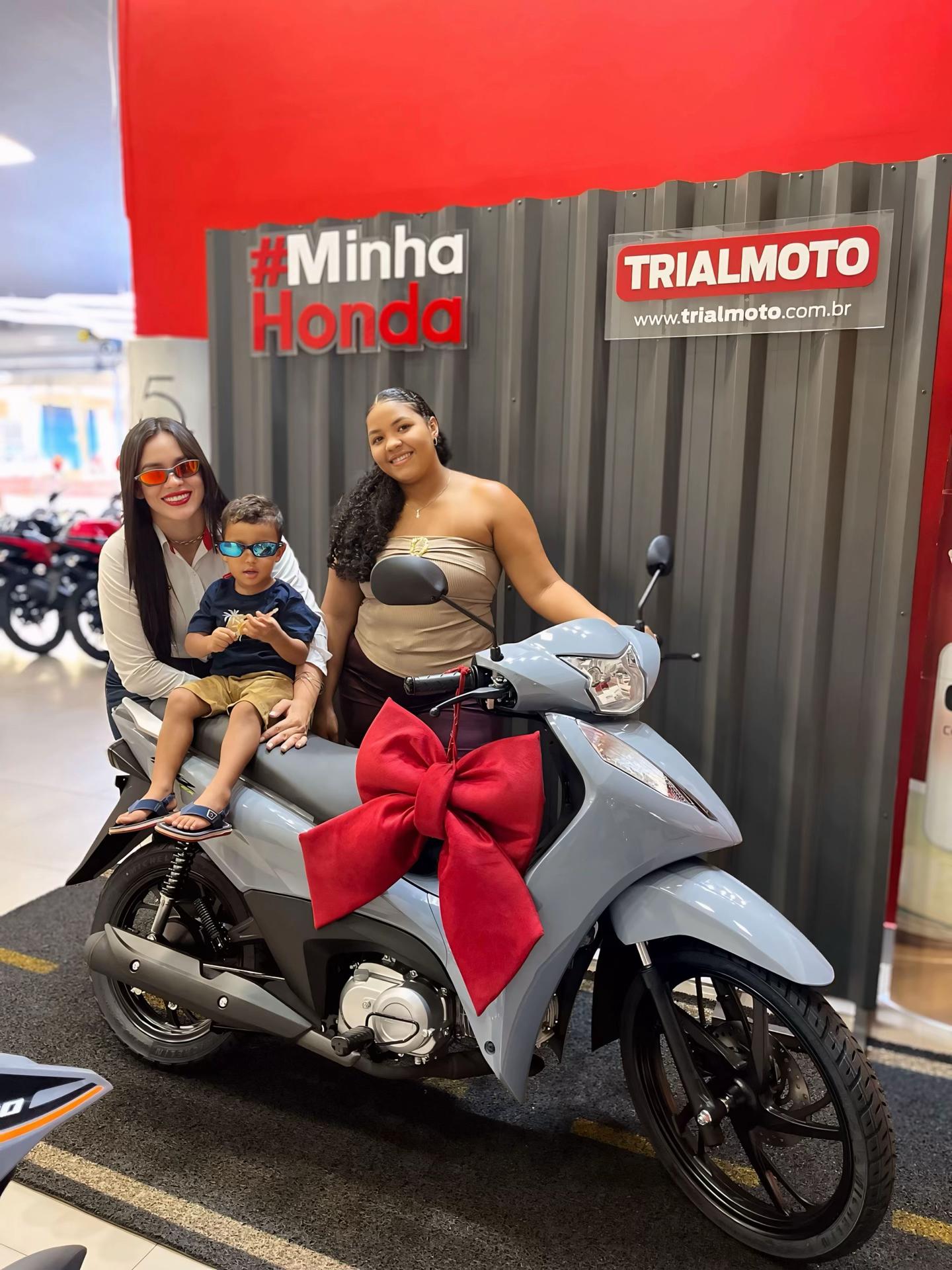 @Rosyizizhonda