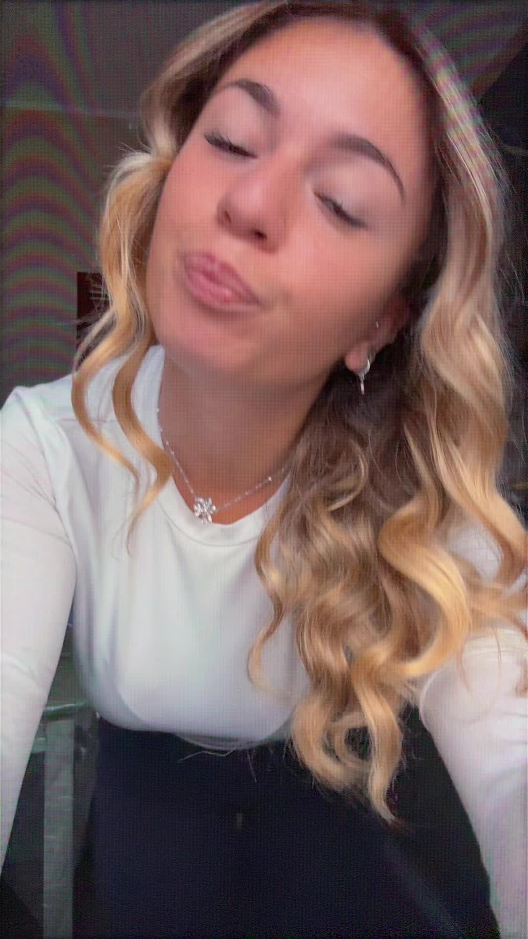 @sissi
