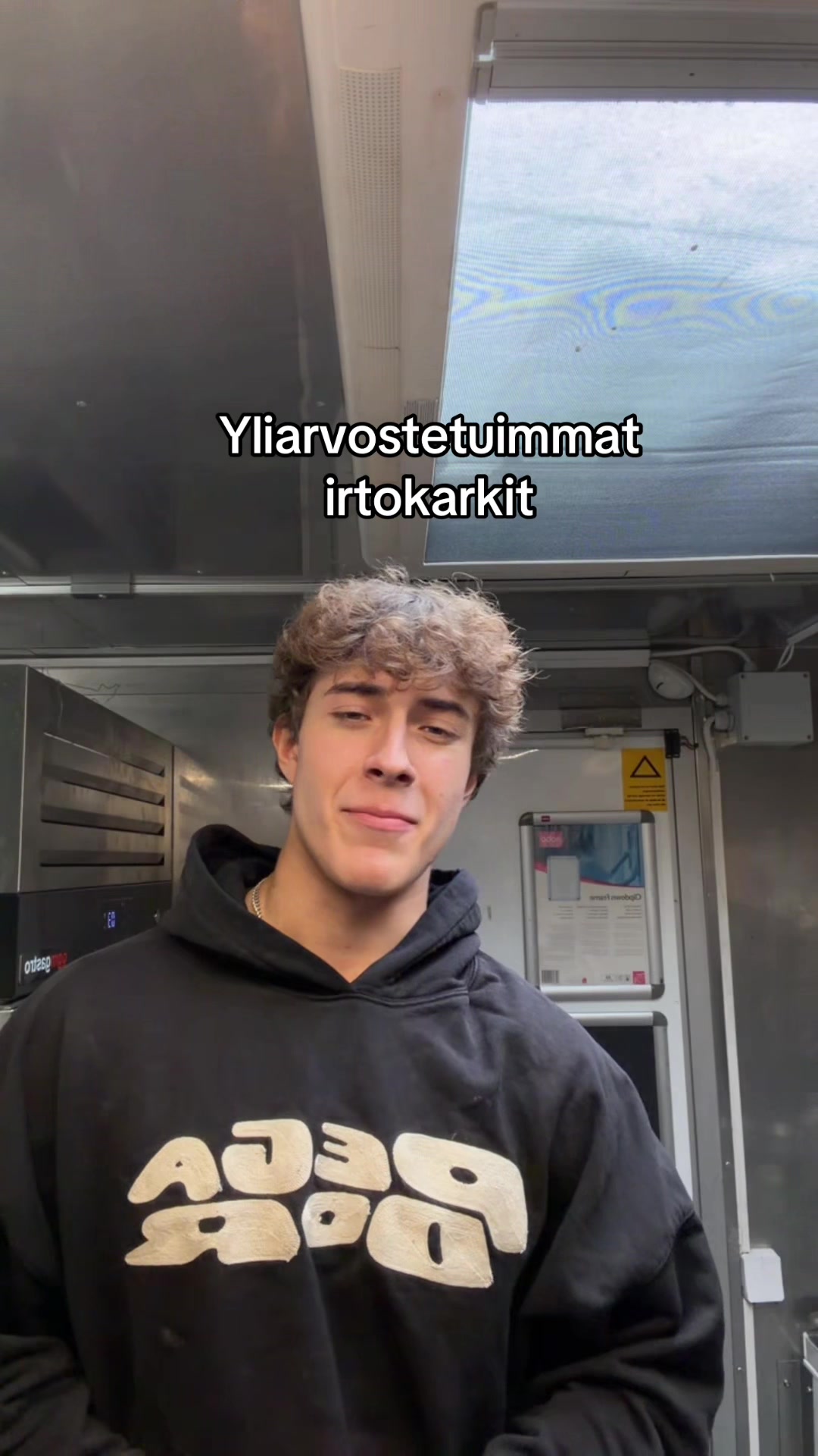 @Nicco