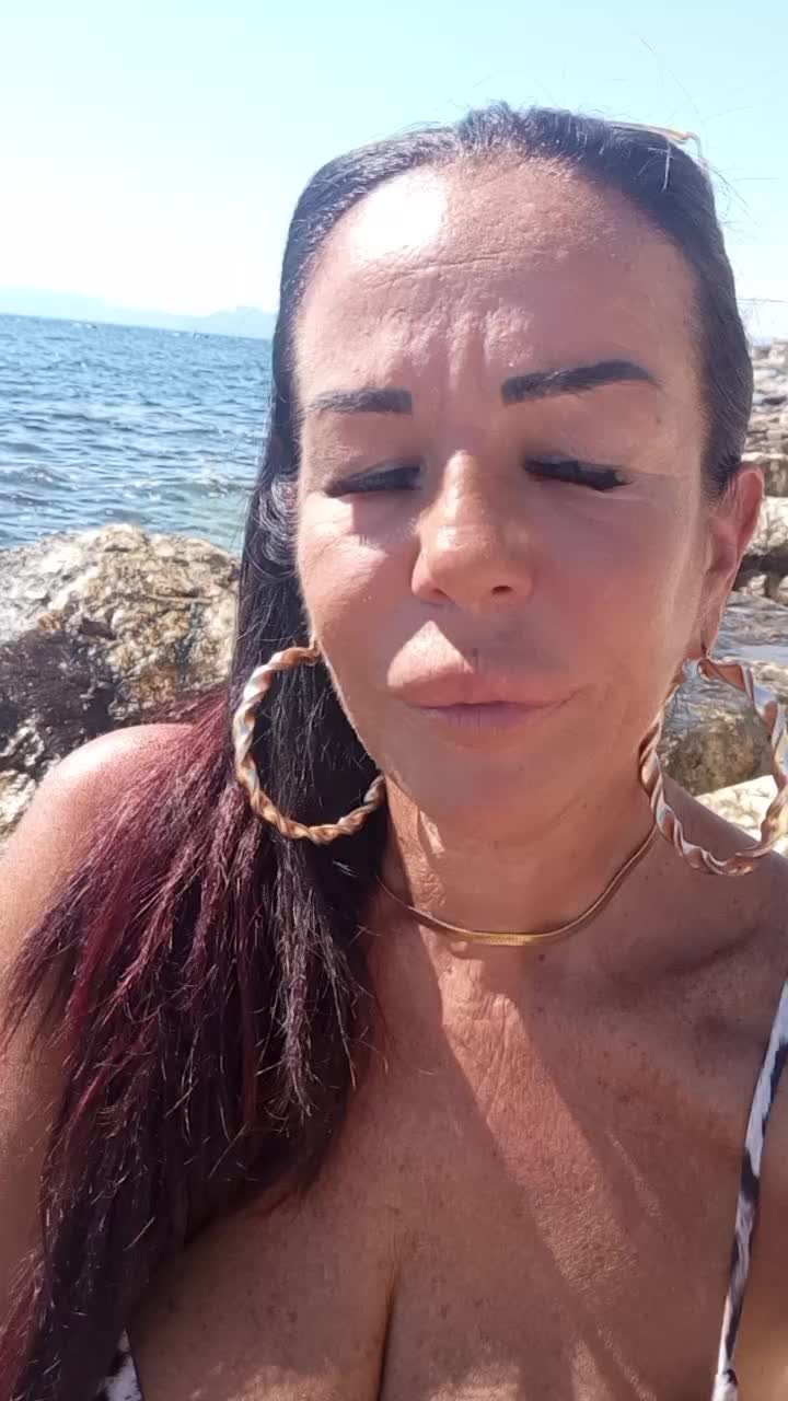 @Pupettamaresc