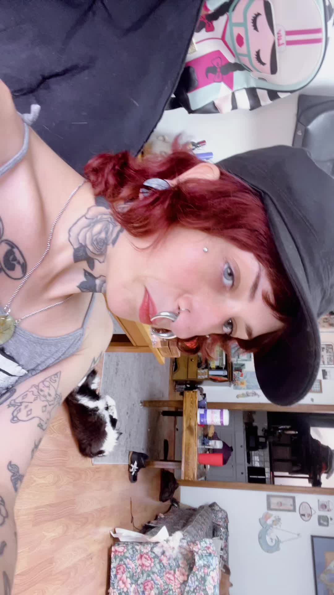 @em🦒