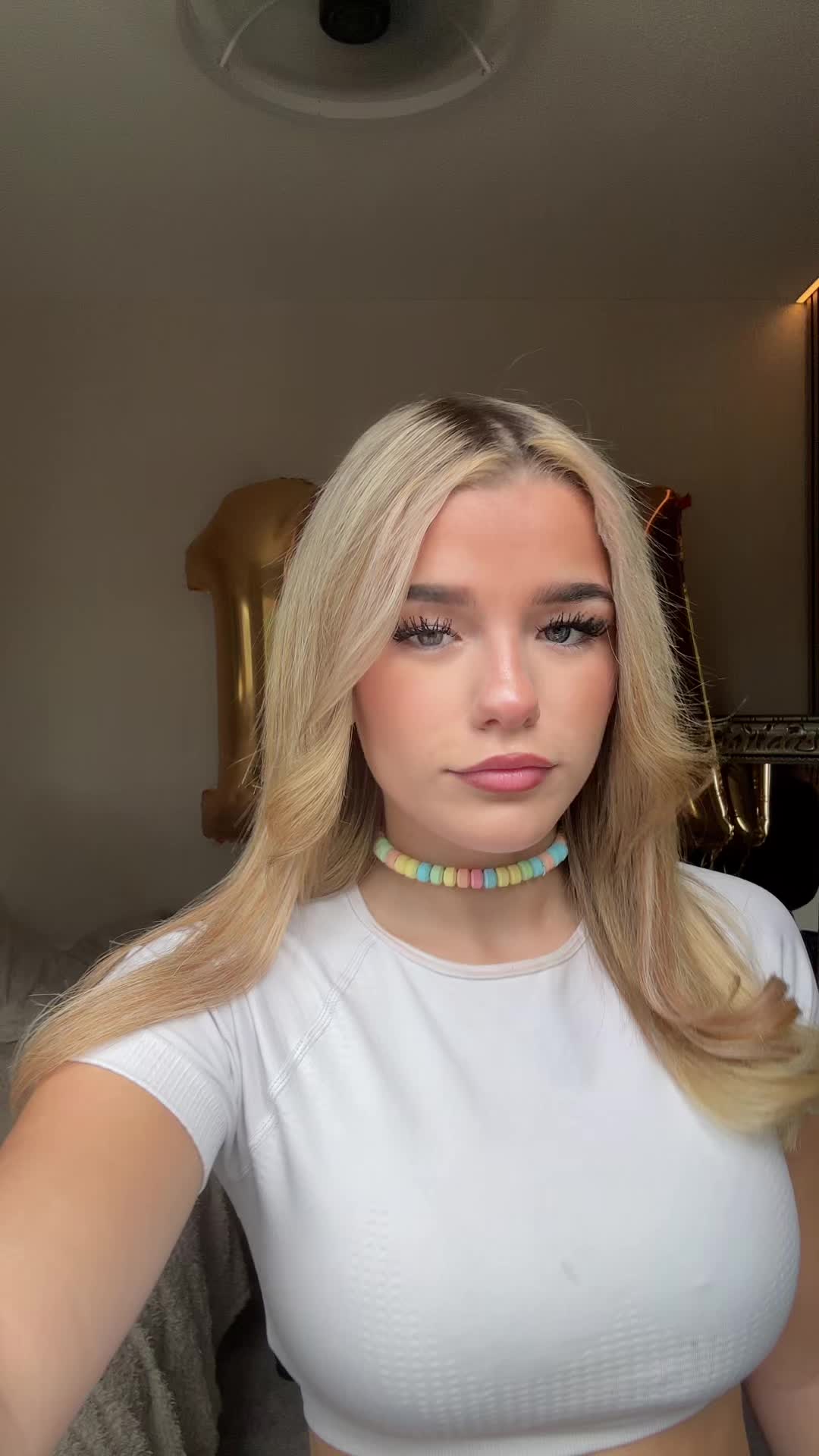 @serenandolivia