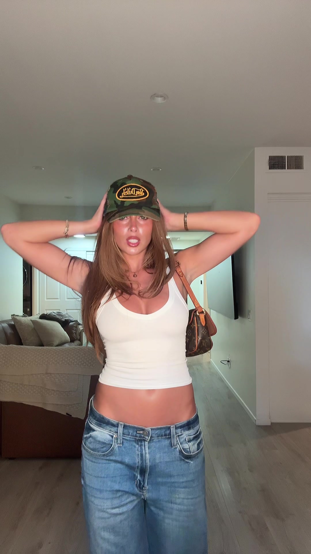 @Mari Macleod