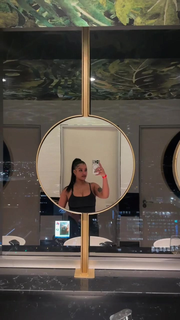 @𝐀𝐧𝐝𝐫𝐞𝐚 𝐉𝐚𝐝𝐞
