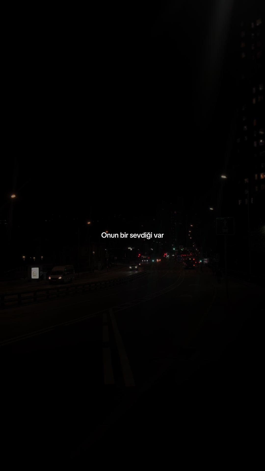 @𝓨.