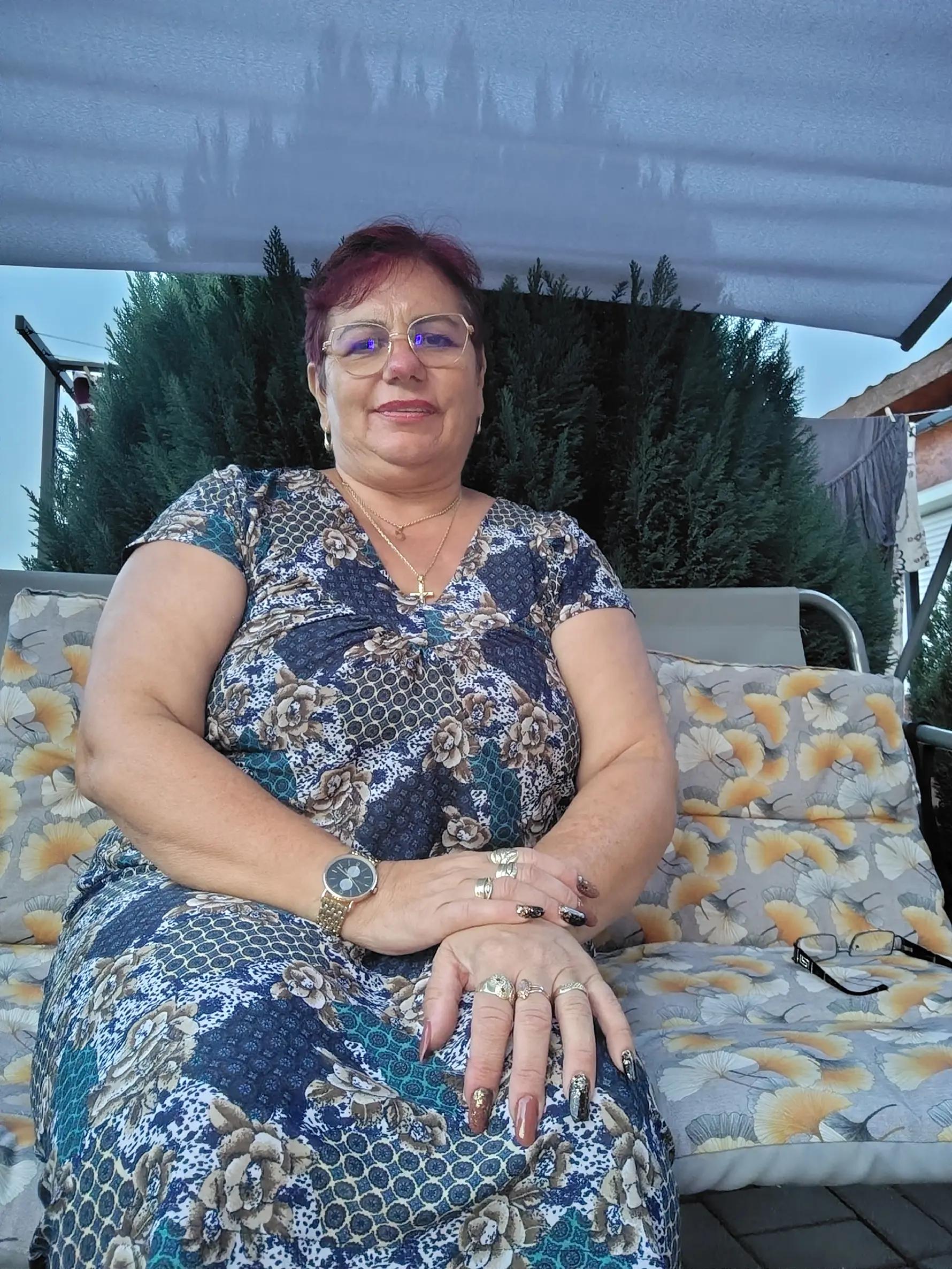 @Camelia Camy661