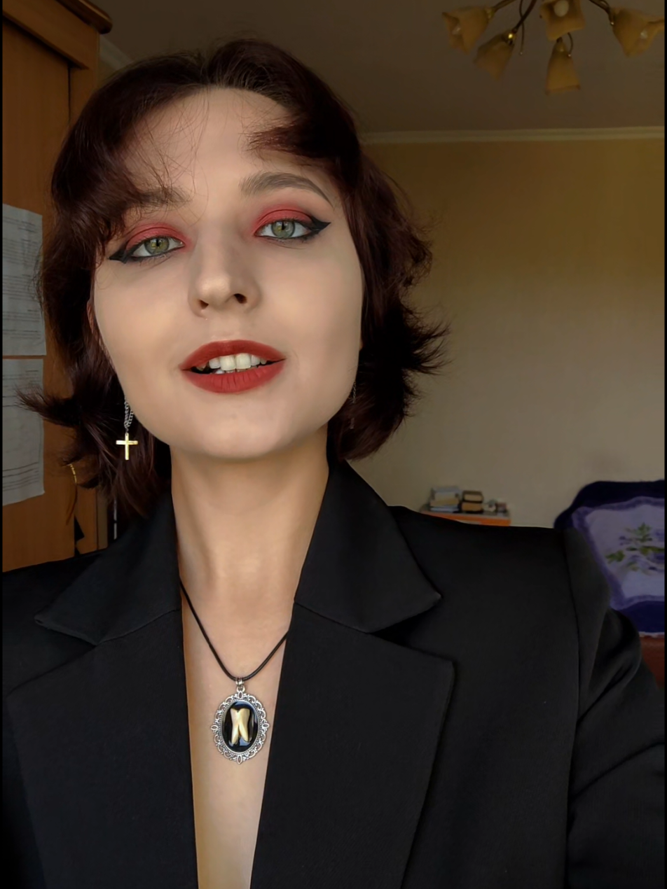 @Даниэла Штерн / Писательница