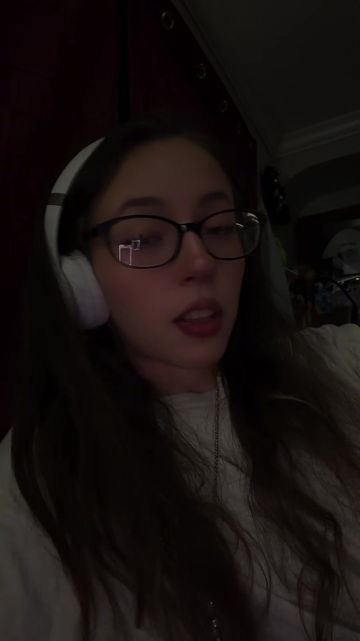 @Lysiiii22