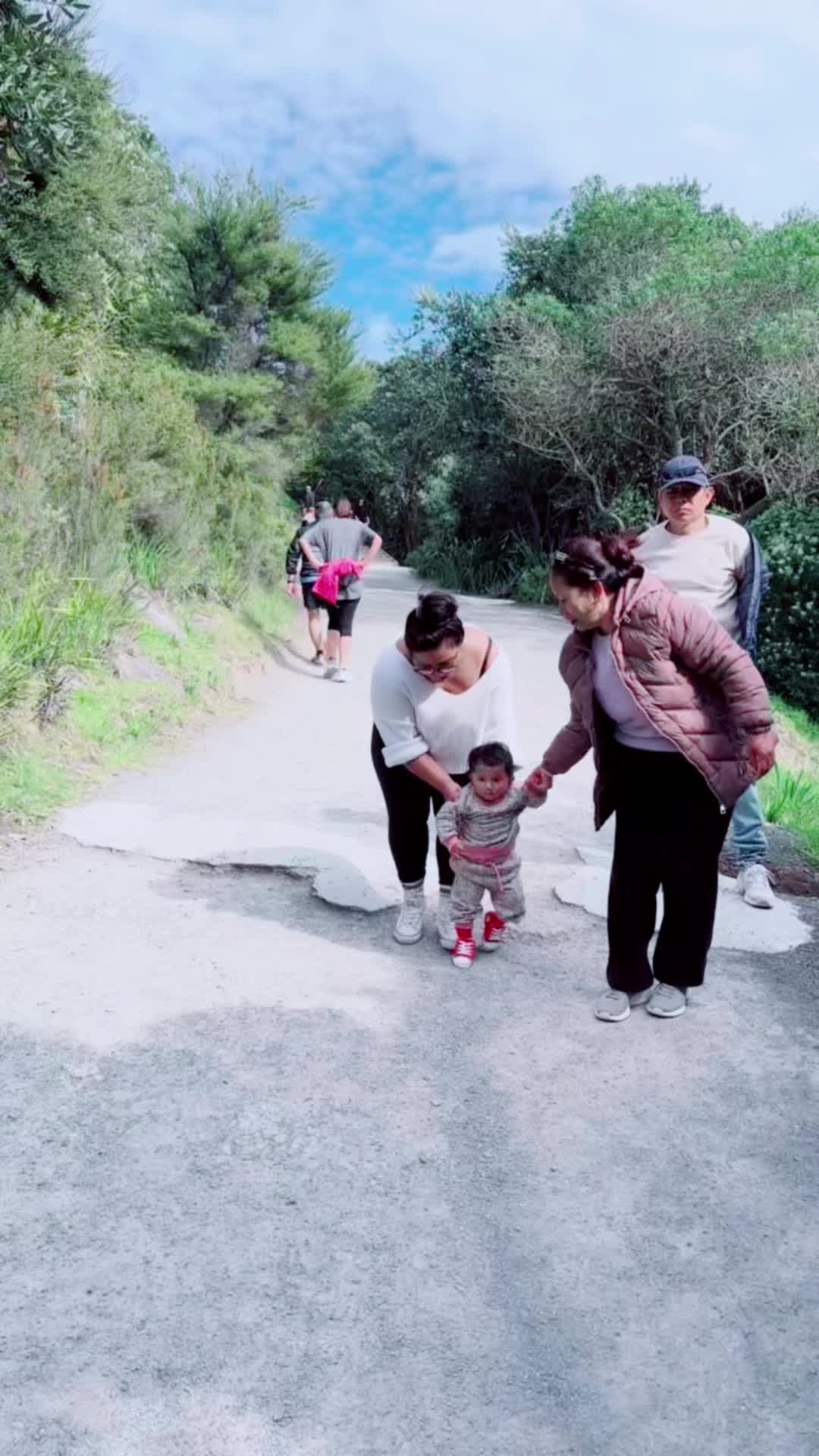 @Maina Moktan