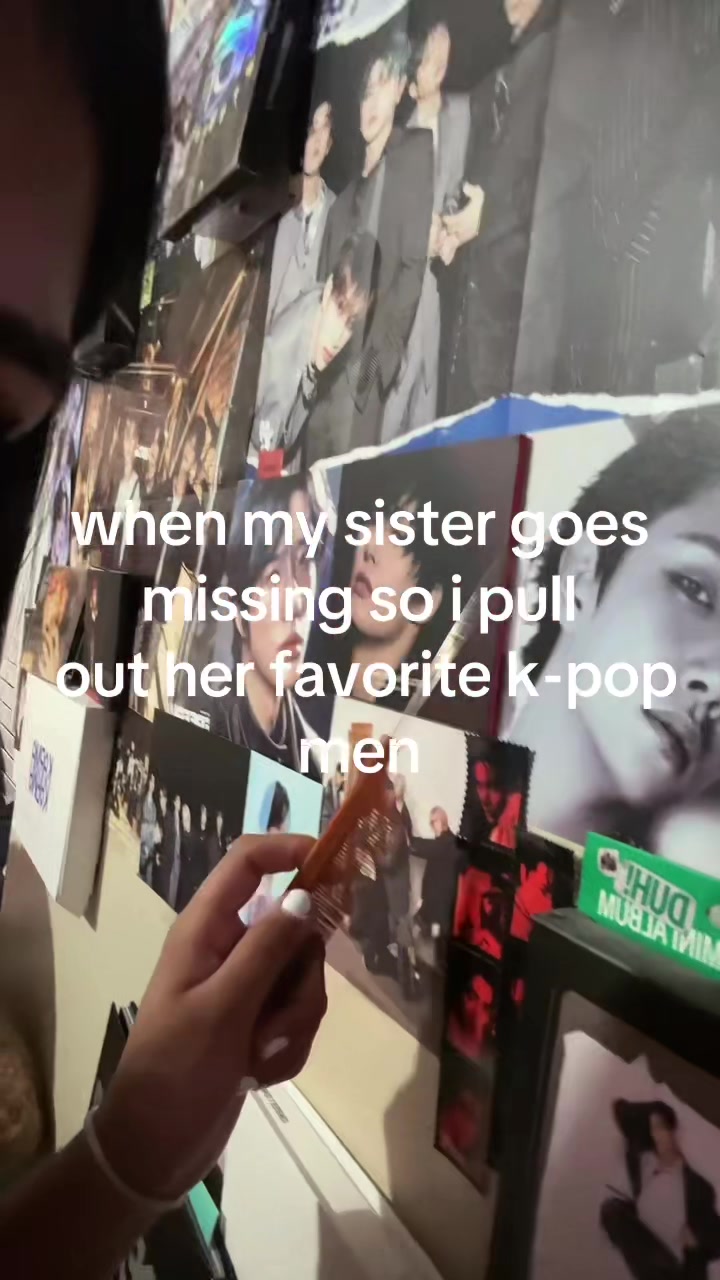 @⃟