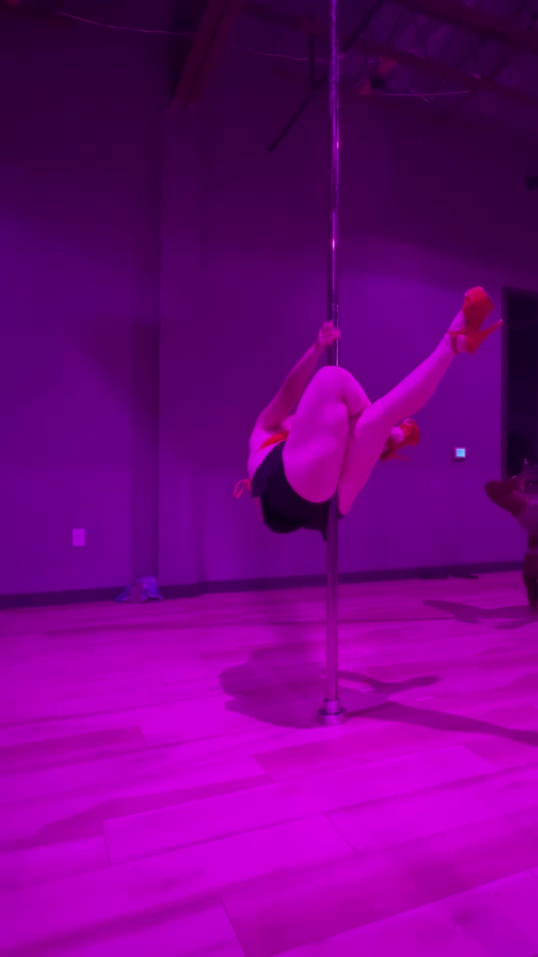 @Mary Jane Pole