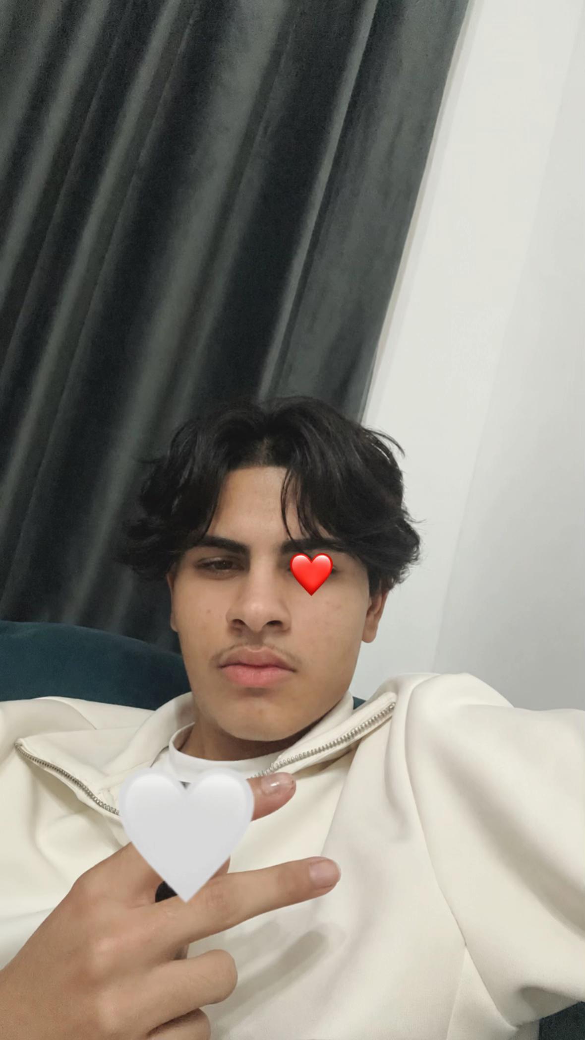 @༒♛⪻𝕂𝕖𝕧𝕚𝕟⪼.♛༒
