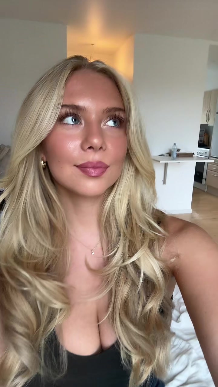 @Sabrina
