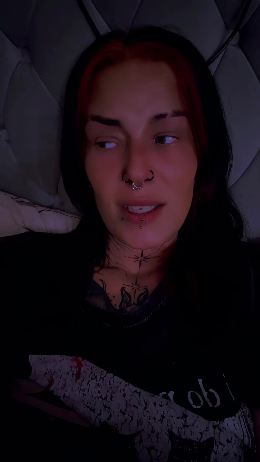 @Bee 🦇🖤