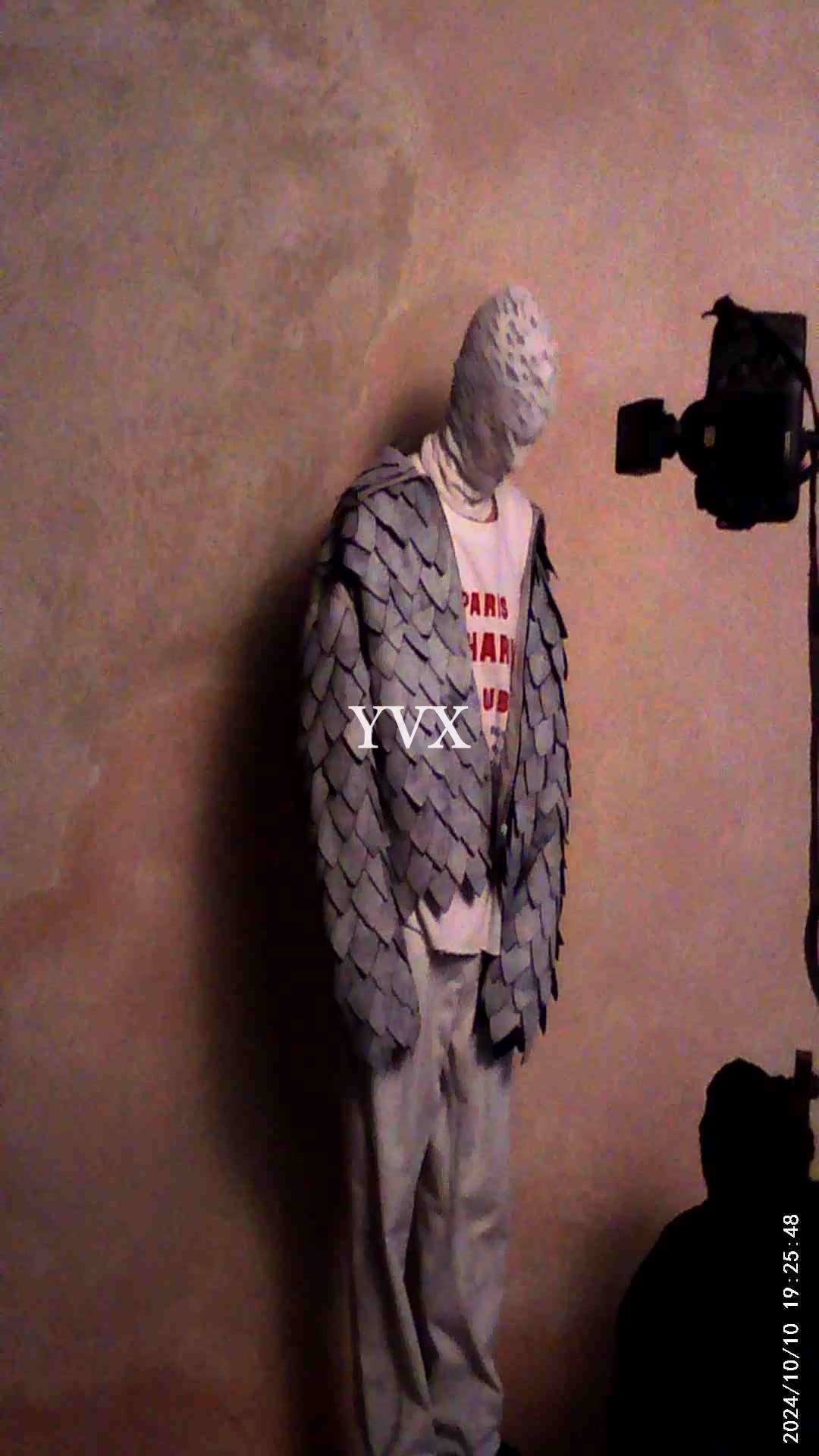 @YVX