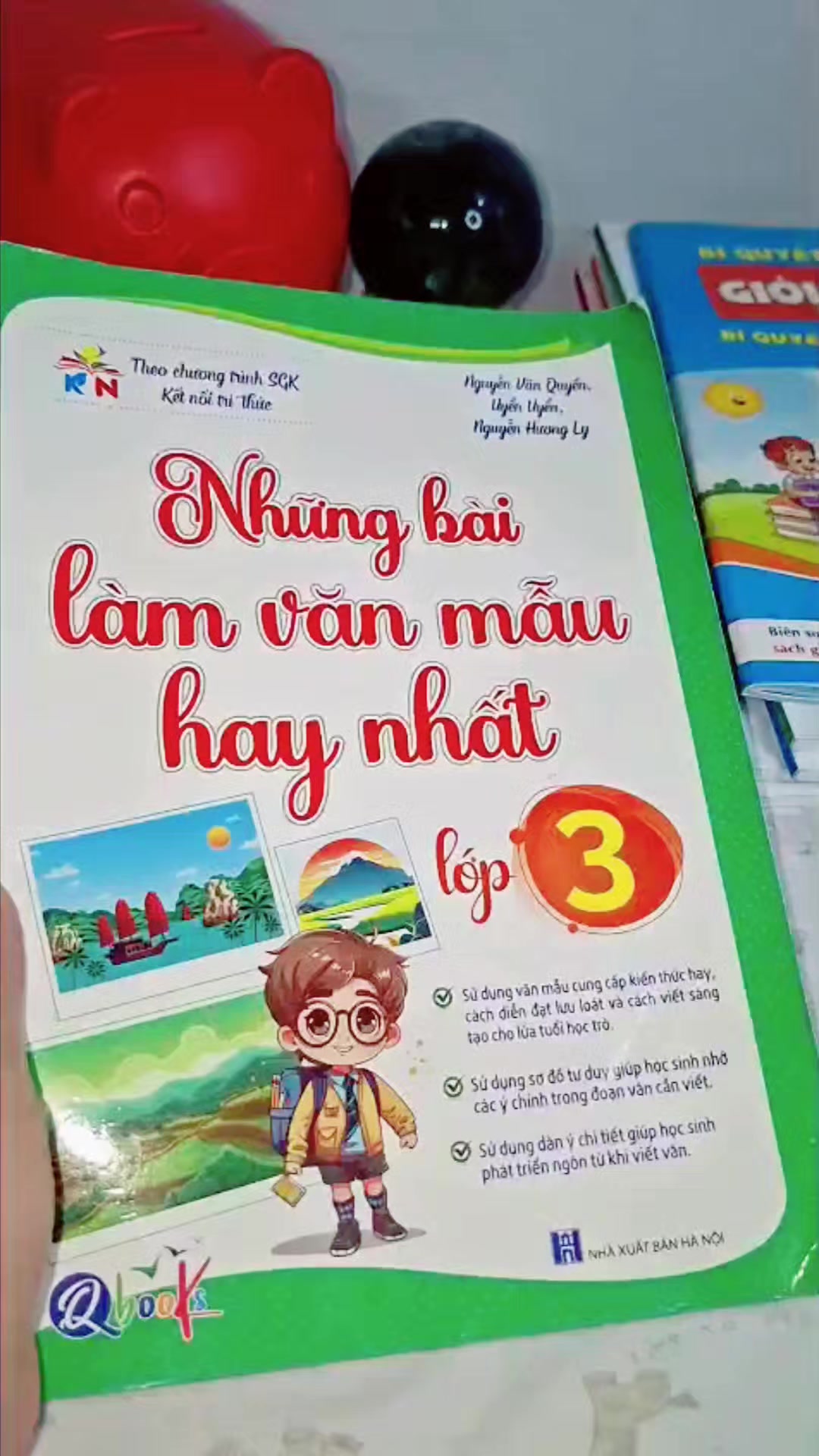 @B&eacute; Dưa Bở