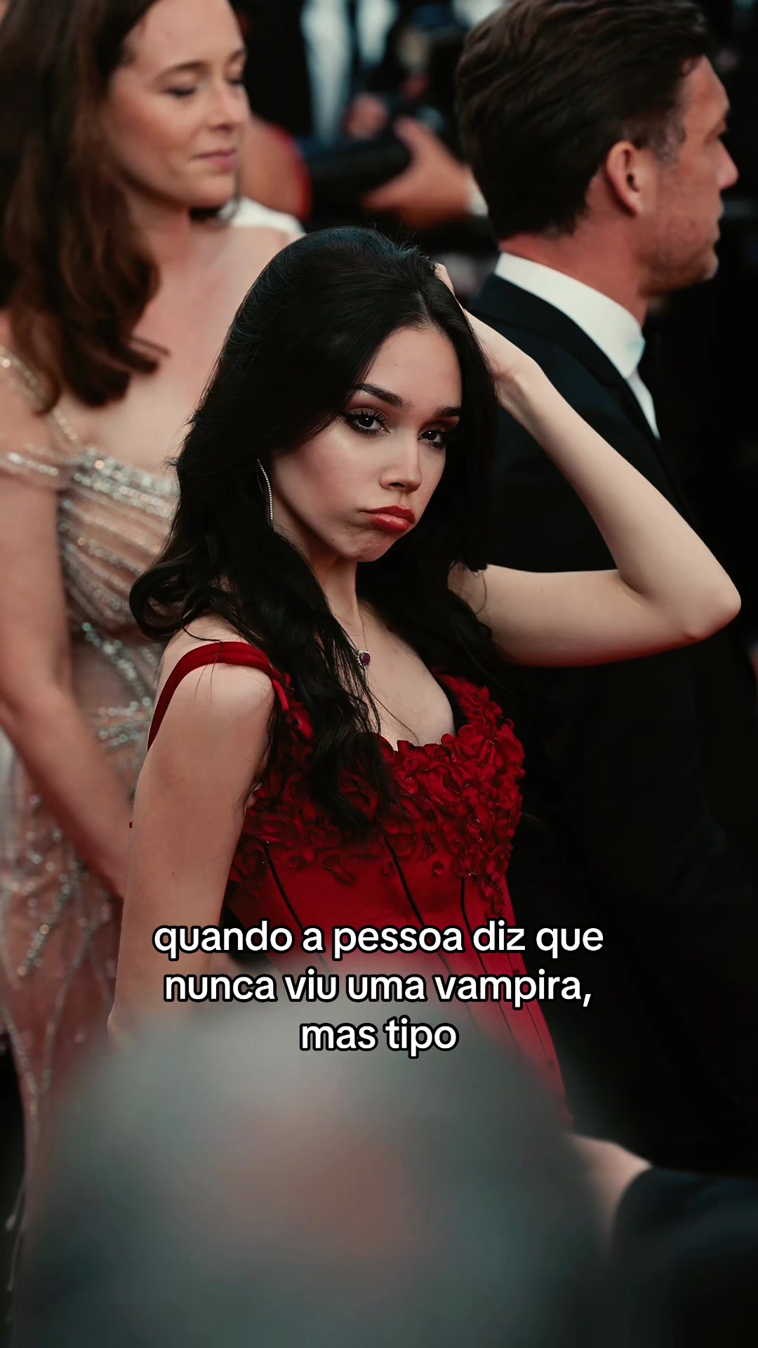 @Cat Dantas