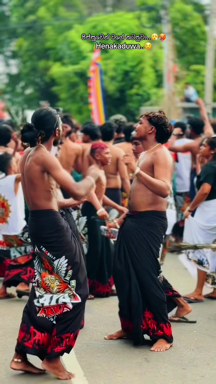 @Mr.කාලී 💀🤍
