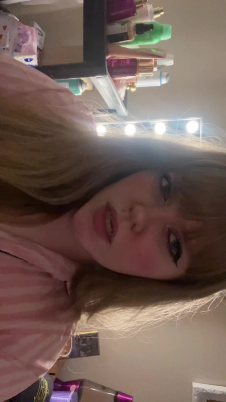 @Courtney <3