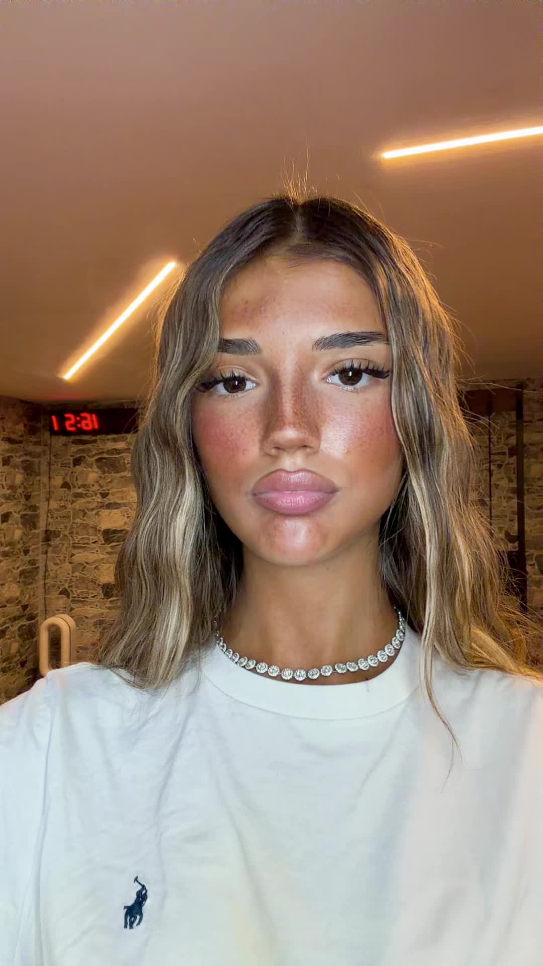 @𝑨𝑳𝑰𝑪𝑬🐆