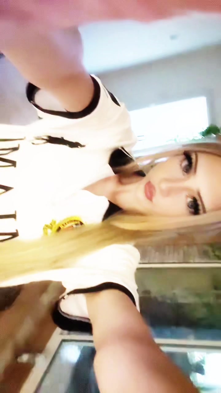 @𝓥𝓲𝓬&rsquo;☁️