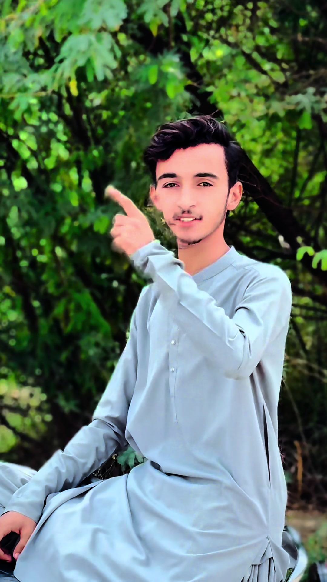 @𝐙𝐚𝐡𝐢𝐝𝐮🫀