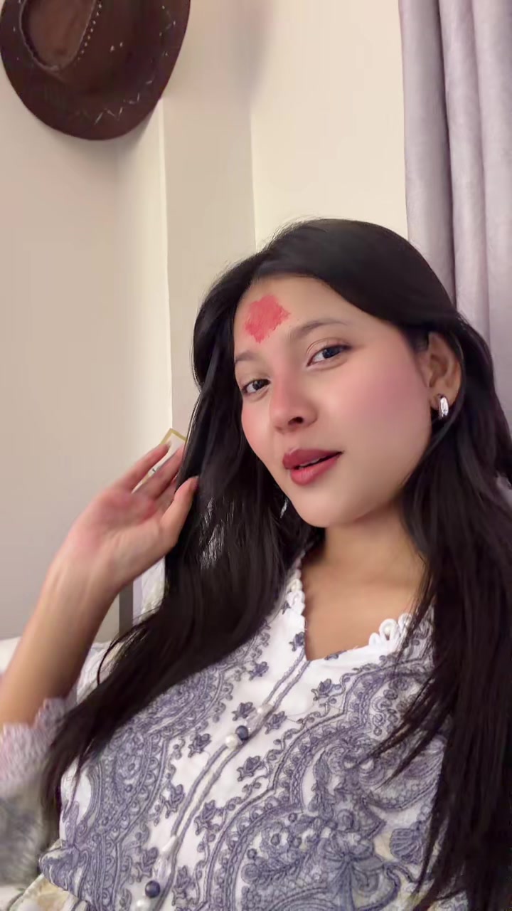 @Anu🇳🇵