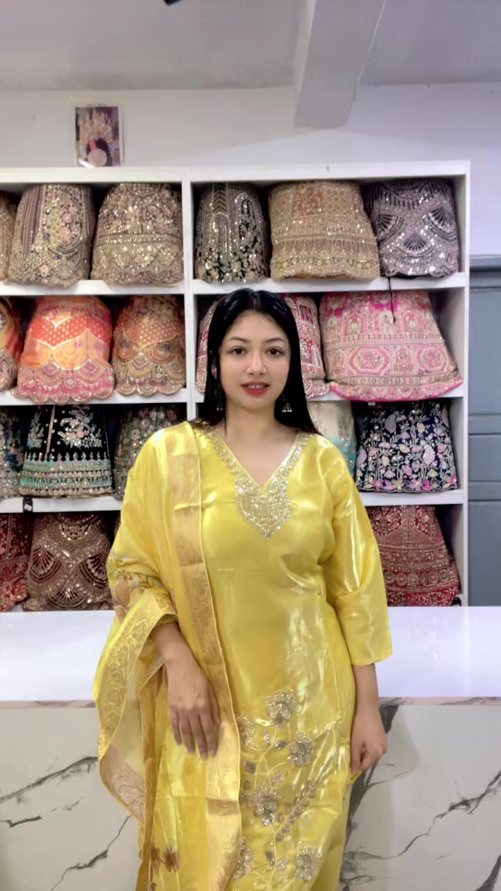 @Mini Queen(India Cultural Mix)