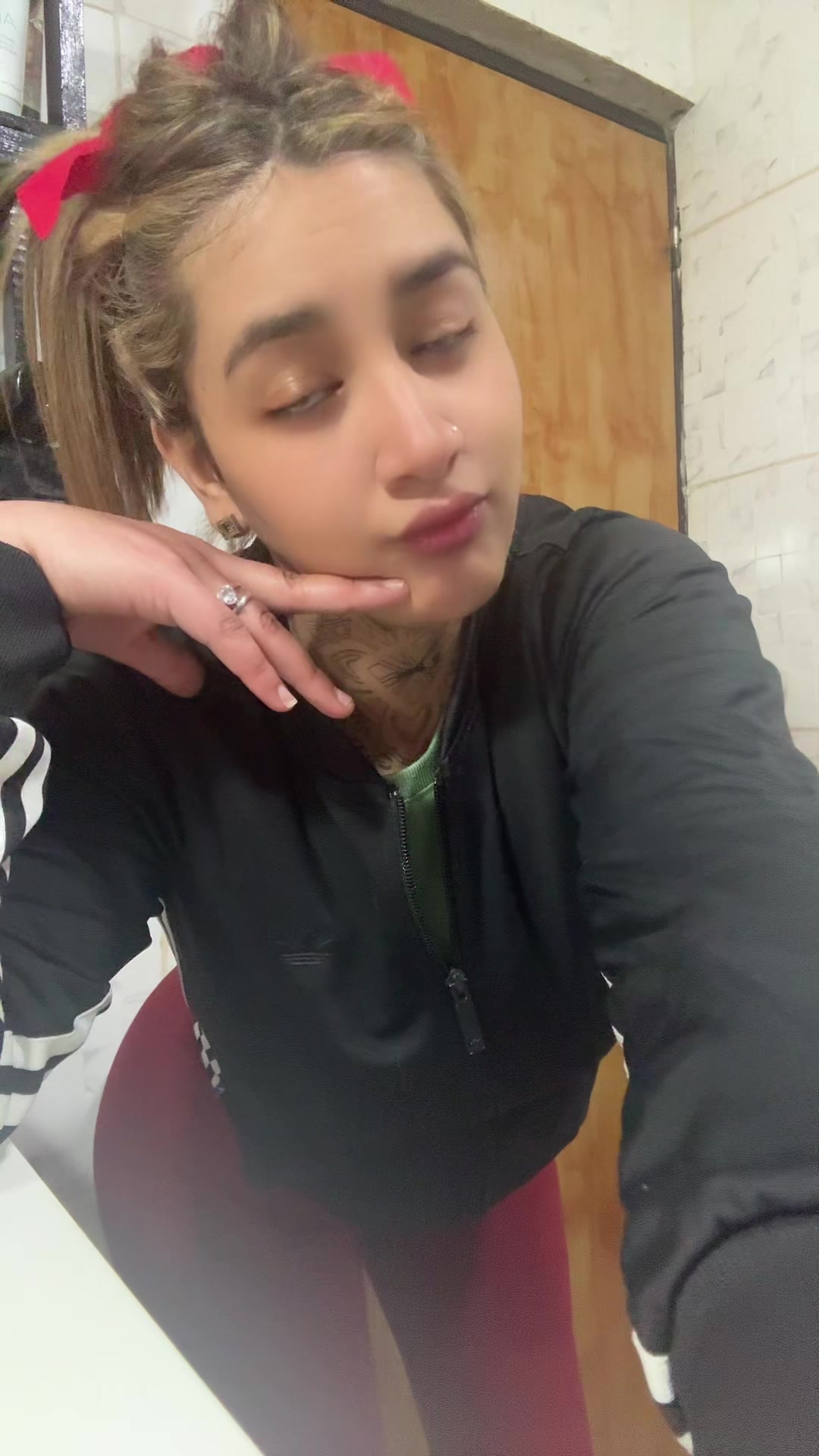 @Luluu  ✨