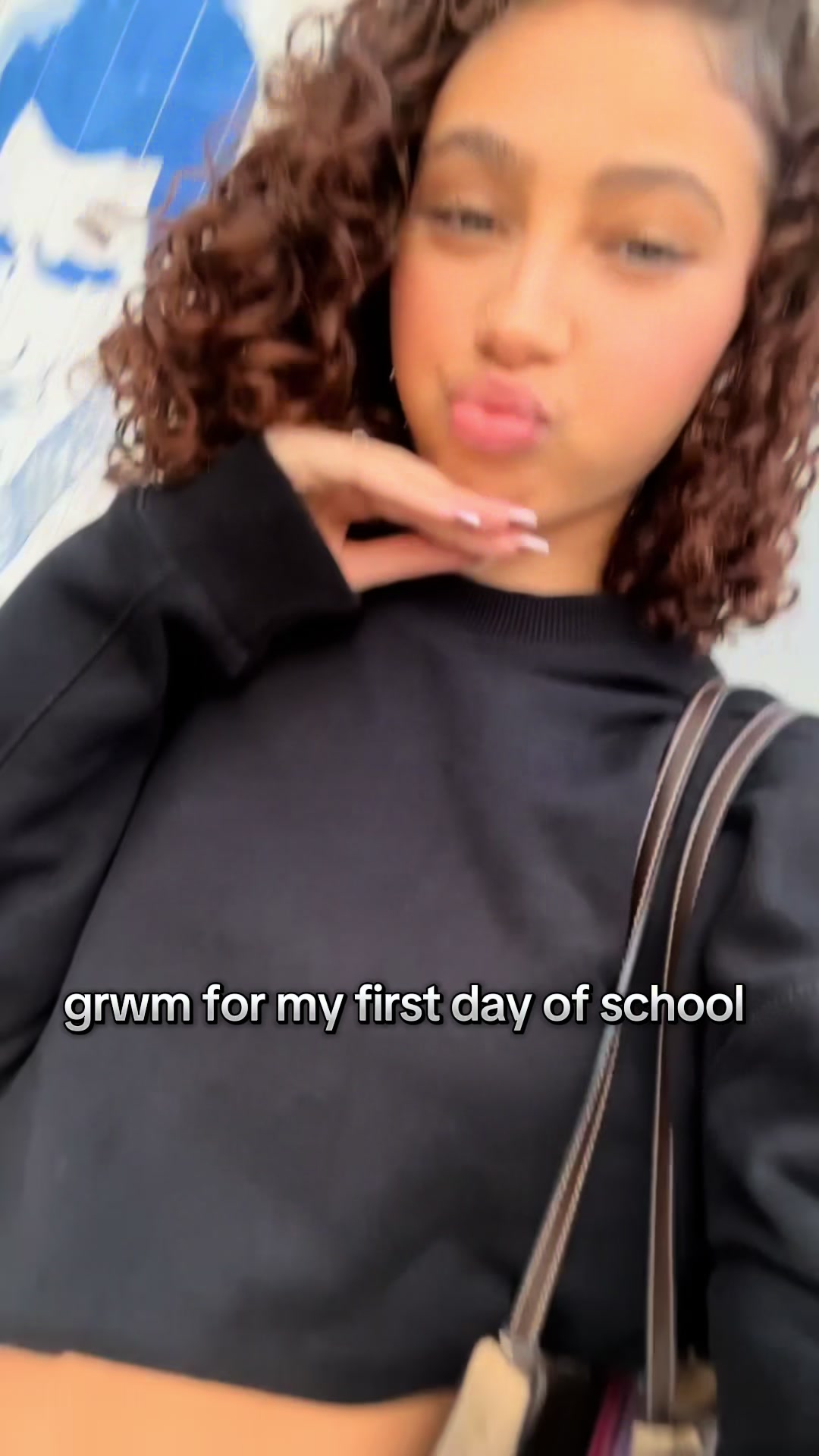 @_.ainyy._