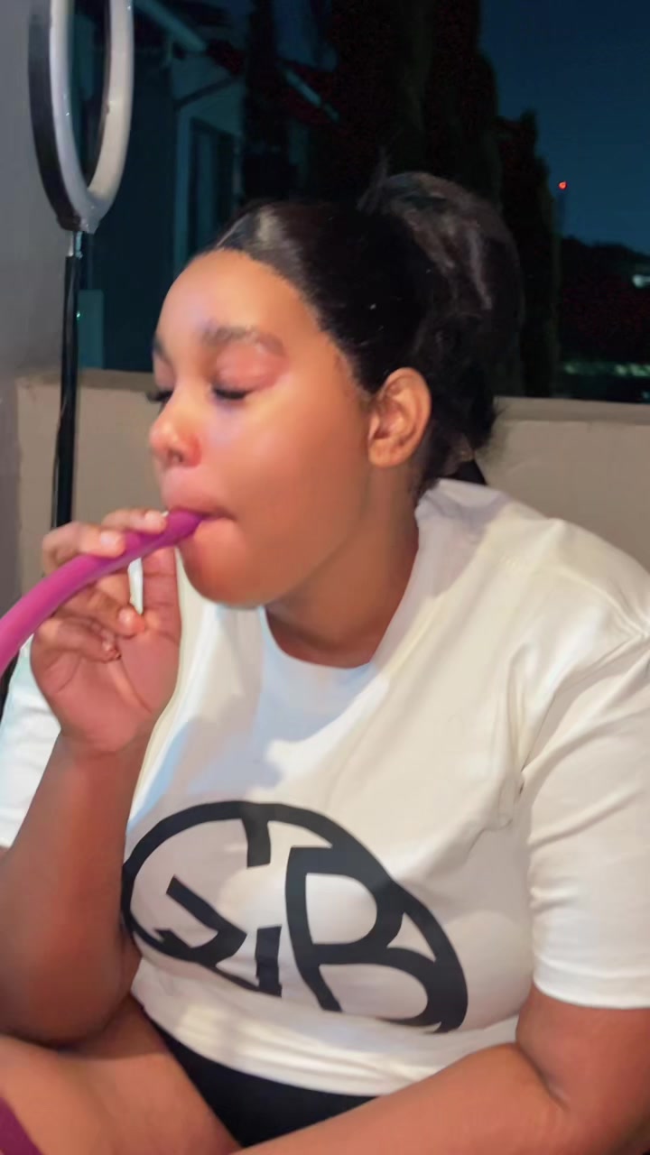 @Nomonde